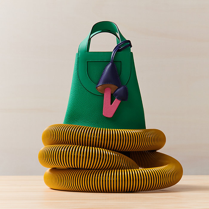 The official Hermes online store | Hermès USA The official Hermes online store | Hermès USA